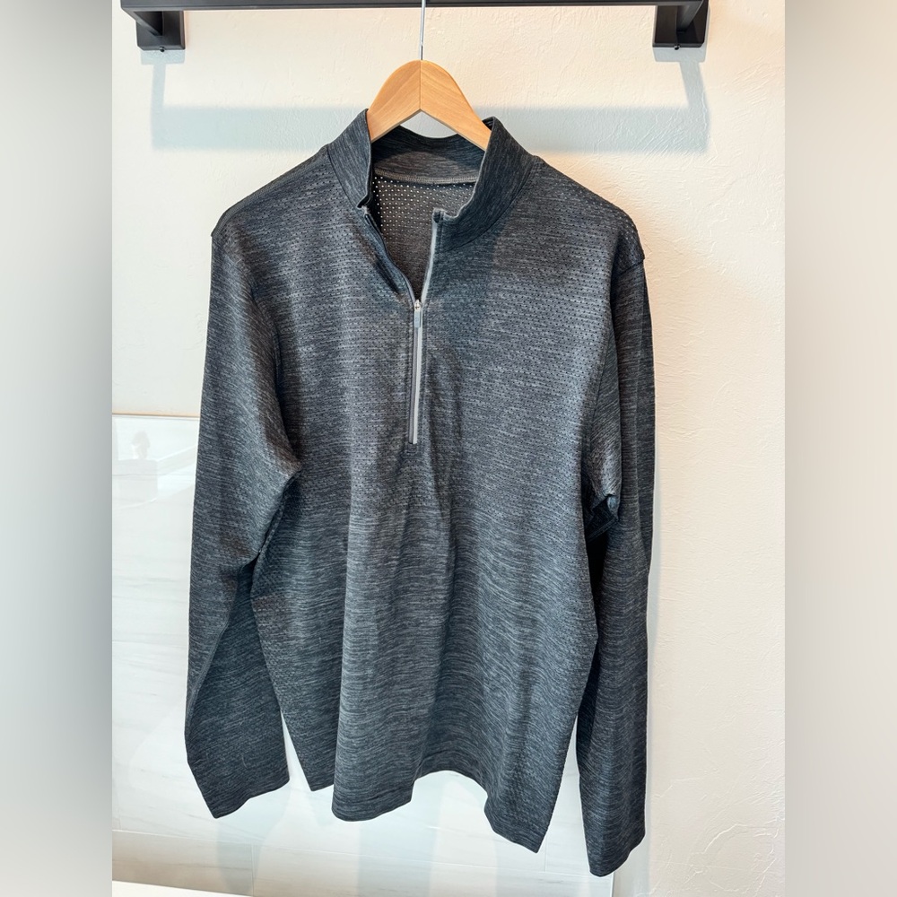Lululemon Metal Vent Tech Half Zip